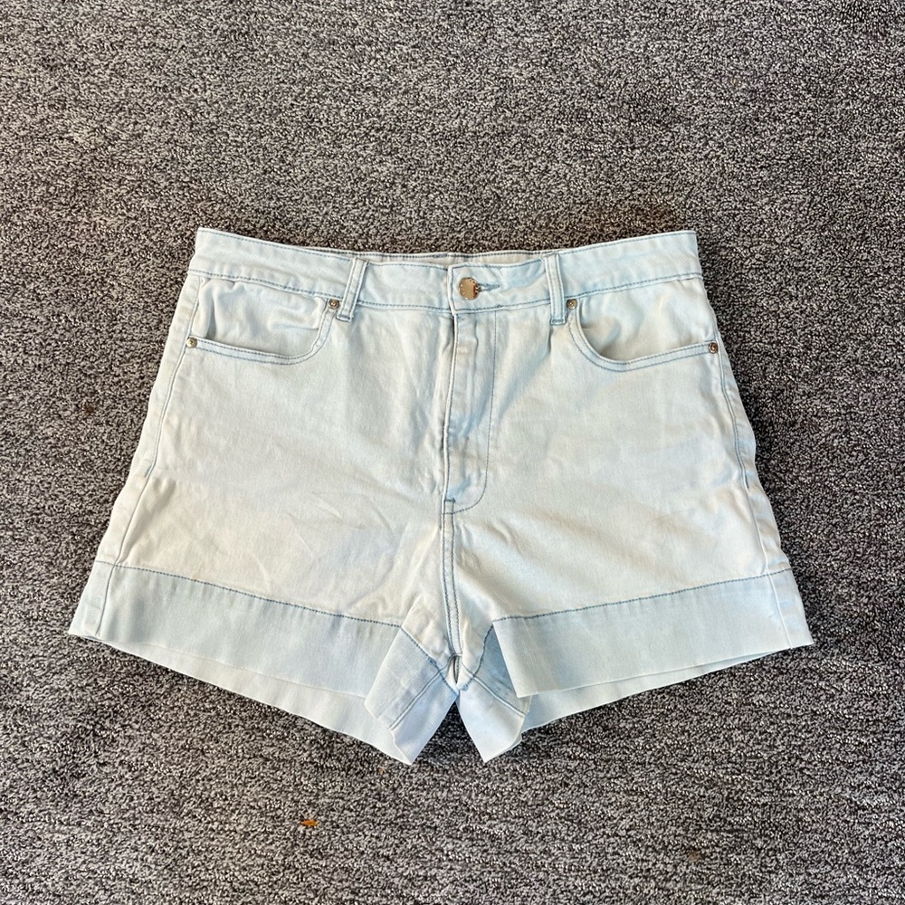 Forever 21 Light Wash Jean Shorts